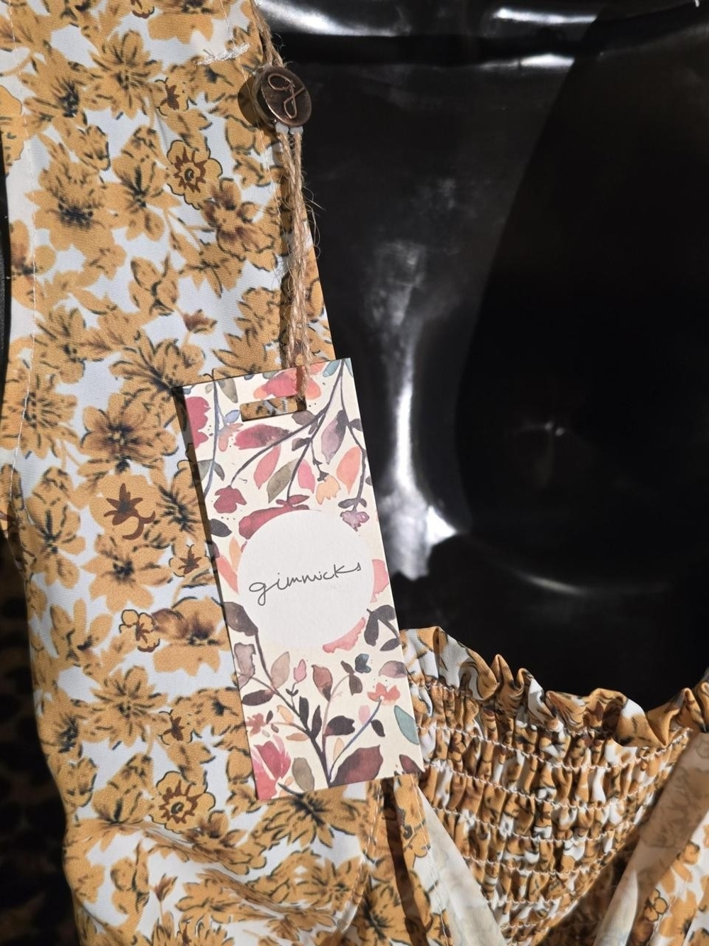 Gimmicks Ruffle Blouse - Picture 7 of 7